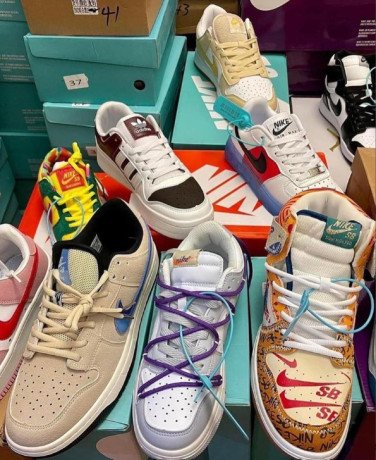 buy-amazon-mixed-shoe-pallets-big-0