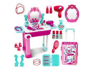 MyFirsToys offers the Best Cosmetics set toys at a 40% discount