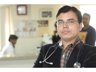 Dr. Gopal Sharma - Leading Cancer Specialist in Delhi NCR | Expert in Breast, Thoracic, and Gynecologic Oncology