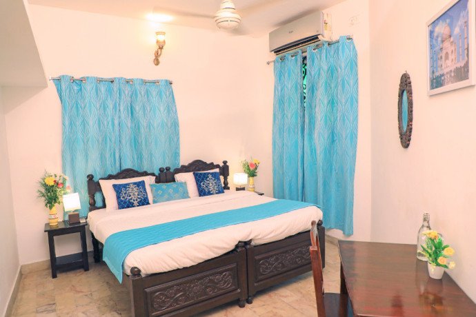 hotel-rooms-in-pondicherry-rooms-in-white-town-pondicherry-big-0