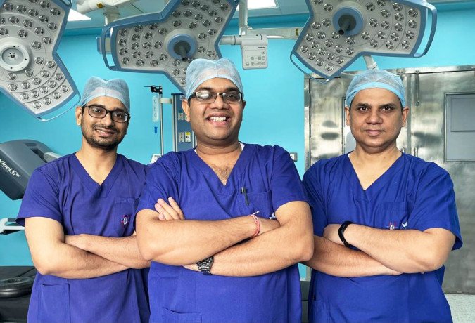 stomach-cancer-surgeon-in-delhi-big-0