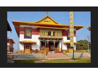 Discover Spiritual Tranquility at Pemayangtse Monastery, Pelling