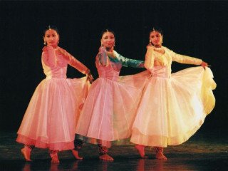 Aamad Dance Center: Best Choreographer of Disability