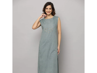 Solid Sleeveless Kurta