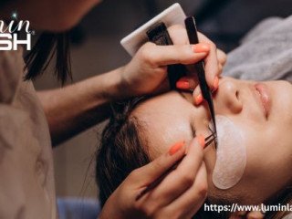 experience-beauty-with-premium-lash-extensions-sugar-land