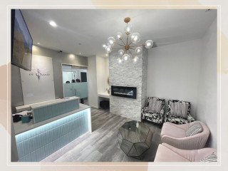 non-invasive-aesthetic-treatments-look-refreshed-no-downtime