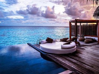 honeymoon-romantic-room-maldives