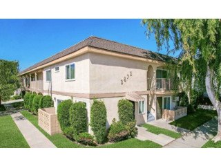 Luxury Homes for Sale in Porter Ranch